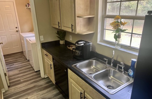 Lake City House | Lake City Luxury, Brand New Listing . 8 mins to heart of Lake City