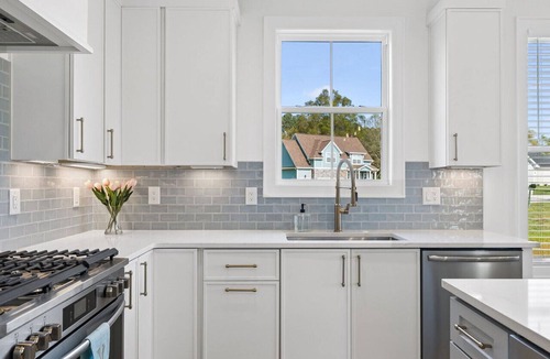 Winchester House | Lake Days at Twin Creeks w/Pool, Golf Cart, & Marina