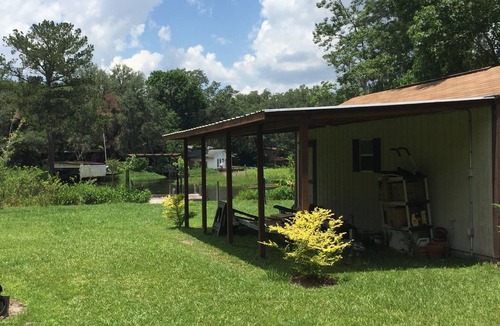 Melrose House | Lake House by Idyllic Santa Fe Lake in Melrose FL