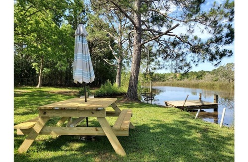Gautier House | Lake House in front of the bayou