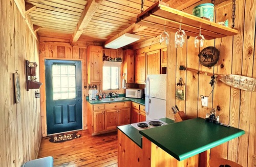 Six Mile Cabin | Lake Keowee! Cozy 2-bedroom cabin in peaceful Six Mile with Pool and Dock Access