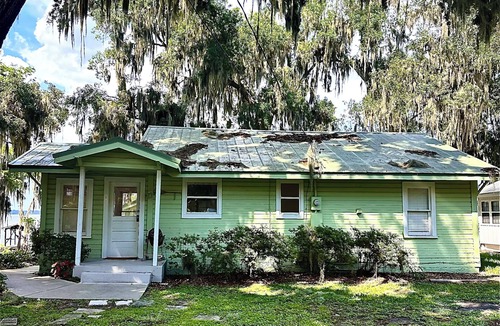 Melrose House | Lake living close to Gainesville, UF Health and University of Florida