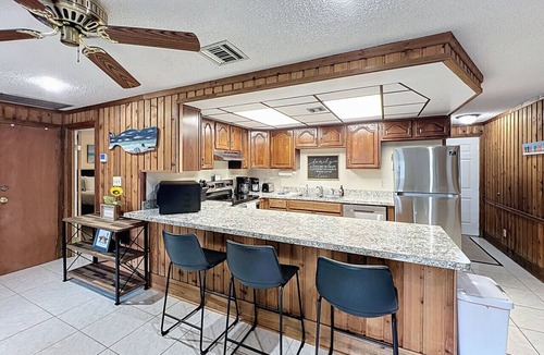 Clermont House | Lake Louisa Retreat: Near Lake Louisa State Park