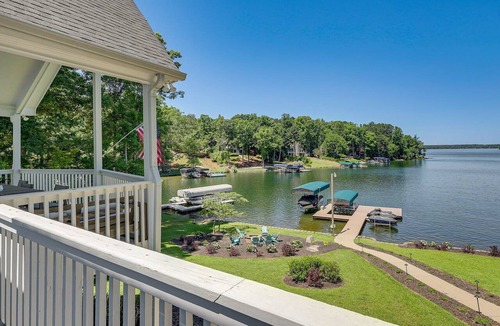 Lake Oconee House | Lake Lyfe Oconee - Game Room, Dock, Firepit