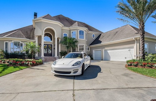 Slidell House | Lake Mansion Luxury Estate 5BR/4Ba Resort Paradise