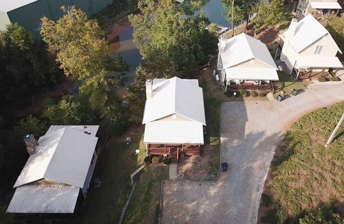 Dadeville Cabin | Lake Martin- Gorgeous Lake Cabin across from Chucks Marina with Boat Slip