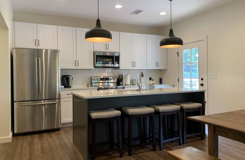 Eclectic House | Lake Martin Kowaliga New Water Front Calm Water great for boat and swimming