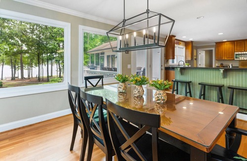 Eatonton House | Lake Oconee|Dock|Fire Pit|Big Views|Pet Friendly
