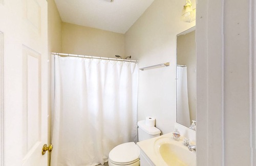 Donalsonville House | Lake Seminole House with Access to Fish Pond Drain - Near State Park