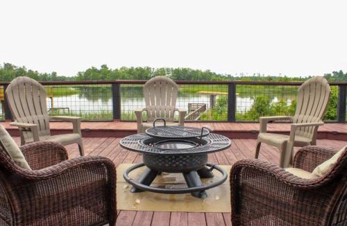Sneads House | Lake Seminole Retreat with Boat Slip