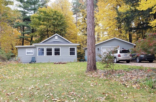 Manistee House | Lake views and secluded beach access!