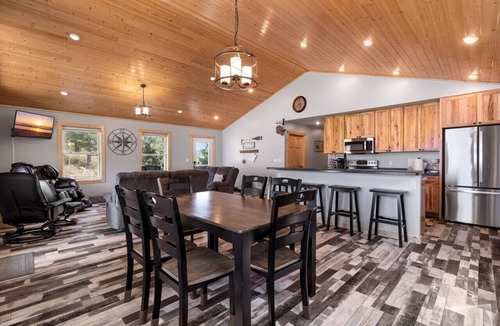 Hancock House | Lakefront home, Beach, Hot tub, Sunsets, Firepit, near McLain State Park