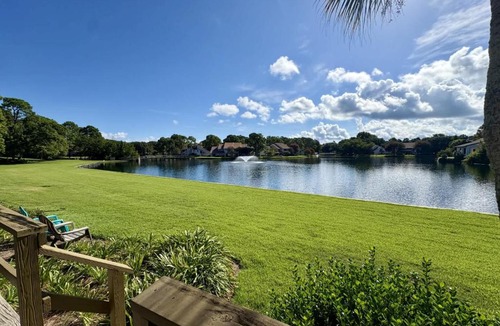 Sandestin House | Lakefront resort condo with lake views hot tub pool tennis golf deck W&D