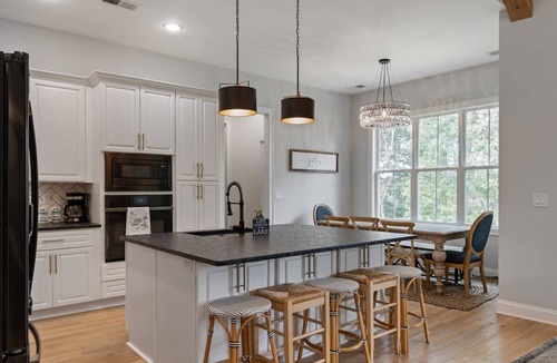 Estill Springs House | Lakeside Bliss w/Dock, Kayaks, Fire Pit, Foosball