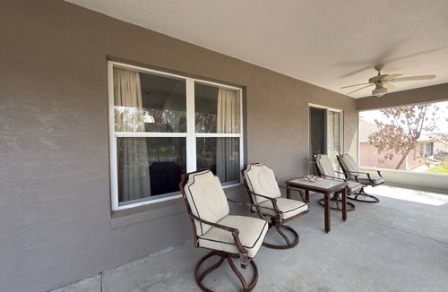 Eustis House | Lakeside Escape in Private Lake Community
