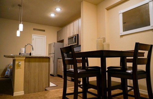 Northside Apartment | Lakeside Luxury #1