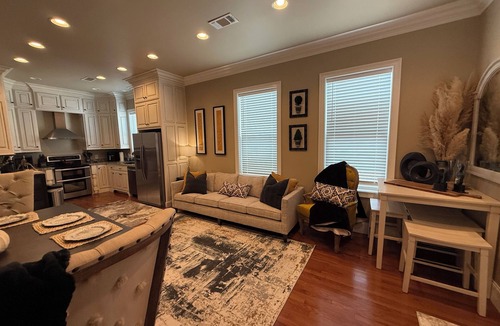 Winchester House | Lakeview Retreat, Covered Boat Slip, Swim Ladder, Sleeps 12
