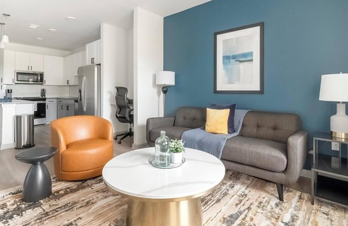 Springfield Apartment | Landing | Amazing 1BD, Courtyard, Pool