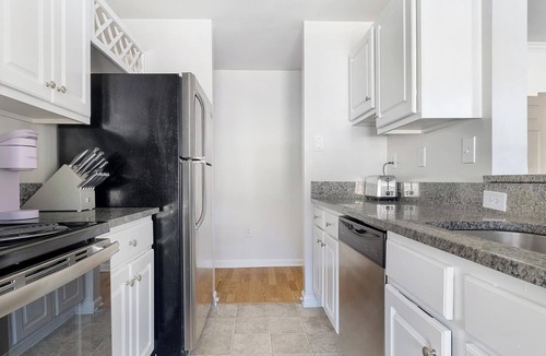 Piedmont Heights Apartment | Landing | Amazing 1BD, Courtyard, Gym