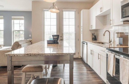 Florida Center Apartment | Landing | Amazing 1BD, Game Room, Gym