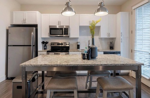 Florida Center Apartment | Landing | Amazing 1BD, Game Room, Gym