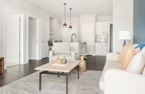 Mableton Apartment | Landing | Amazing 1BD, Gym, Pool