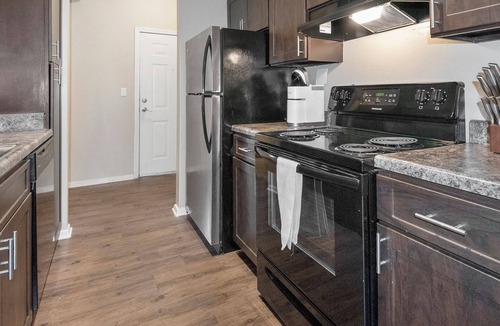 Germantown Apartment | Landing | Beautiful 1BD, Tennis Court, Pool