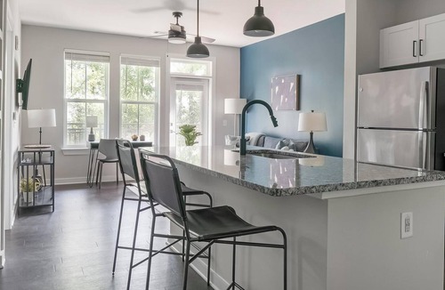 Mableton Apartment | Landing | Beautiful 1BD, Pool, Gym