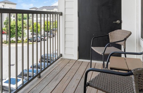 Mableton Apartment | Landing | Beautiful 1BD, Pool, Rooftop Lounge