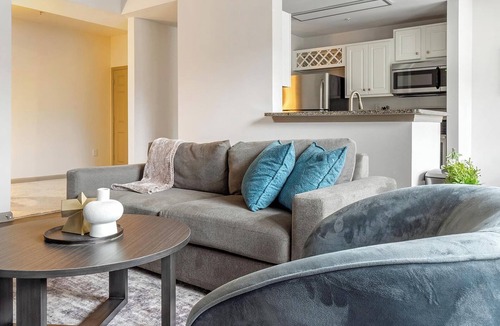 Piedmont Heights Apartment | Landing | Chic 1BD, Gym, Courtyard