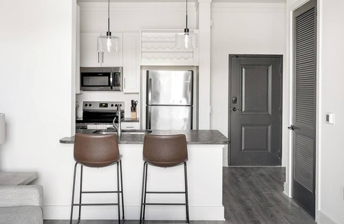 Pooler Apartment | Landing | Chic 1BD, Gym, Yoga Studio