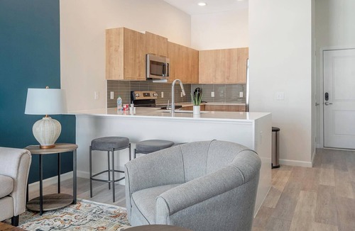 Florida Center Apartment | Landing | Chic 1BD, Yoga Studio, Clubhouse