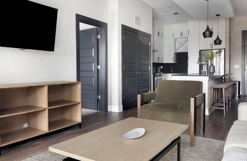 North Decatur Apartment | Landing | Chic 2BD, Clubhouse, Courtyard