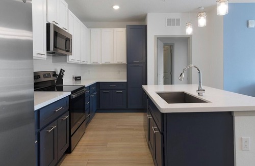 Apopka Apartment | Landing | Chic 2BD, Gym, Clubhouse