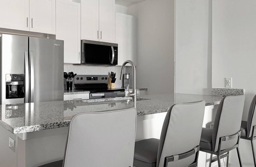 Rome Apartment | Landing | Incredible 2BD, Gym, Clubhouse