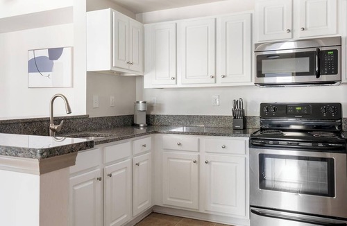 Piedmont Heights Apartment | Landing | Incredible 2BD, Pool, Courtyard