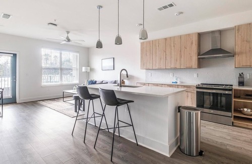 Crestline Heights Apartment | Landing | Modern 1BD, Pool, Clubhouse
