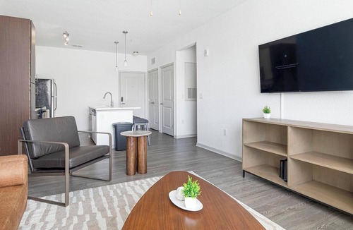 Fairvilla Apartment | Landing | Modern 1BD, Clubhouse, Gym