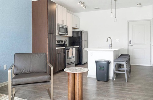 Fairvilla Apartment | Landing | Modern 1BD, Clubhouse, Gym