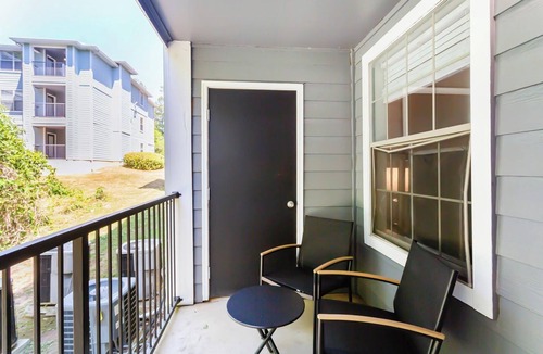 Tallahassee Apartment | Landing | Modern 2BD, Gym, Game Room