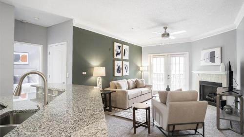 Sand Ridge Apartment | Landing Modern Apartment with Amazing Amenities (ID8267X63)