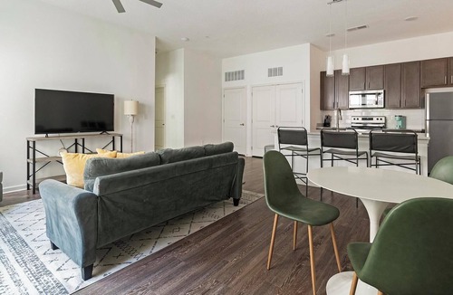 San Marco Apartment | Landing | Spectacular 1BD, Yoga Studio, Clubhouse