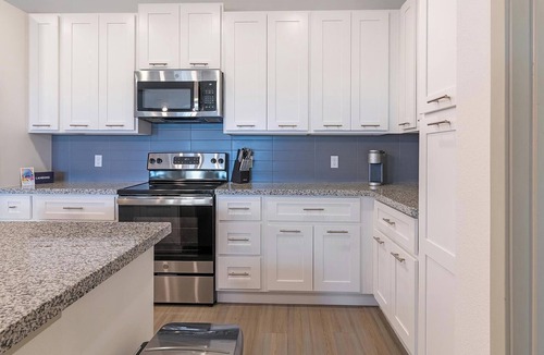 Apopka Apartment | Landing | Spectacular 2BD, Clubhouse, Gym