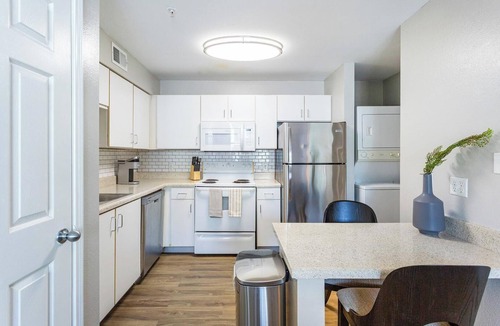 Tallahassee Apartment | Landing | Spectacular 1BD, Gym, Game Room
