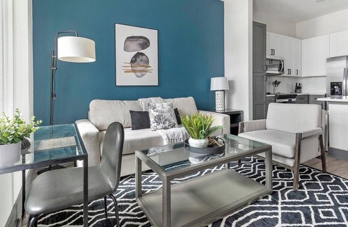 Southbank Apartment | Landing | Stunning 1BD, Gym, Rooftop Lounge