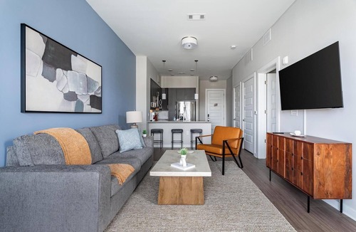 Hitch Village - Fred Wessels Homes Apartment | Landing | Stunning 1BD, Courtyard, Clubhouse