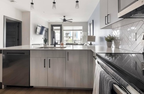 East Side Apartment | Landing | Stunning 1BD, Game Room, Clubhouse