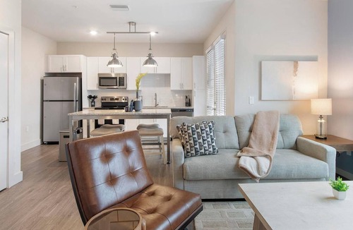 Florida Center Apartment | Landing | Stunning 1BD, Gym, Game Room