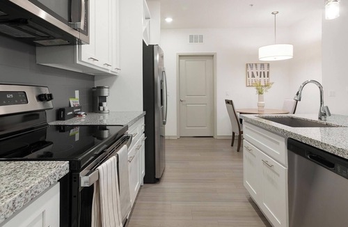 Apopka Apartment | Landing | Stunning 2BD, Clubhouse, Gym