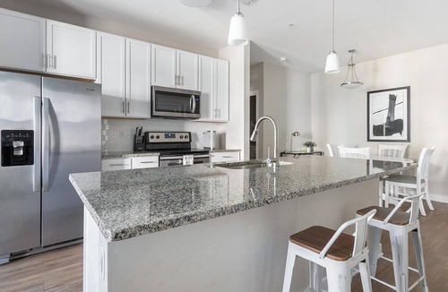 Ponte Vedra Apartment | Landing | Stunning 2BD, Pool, Gym